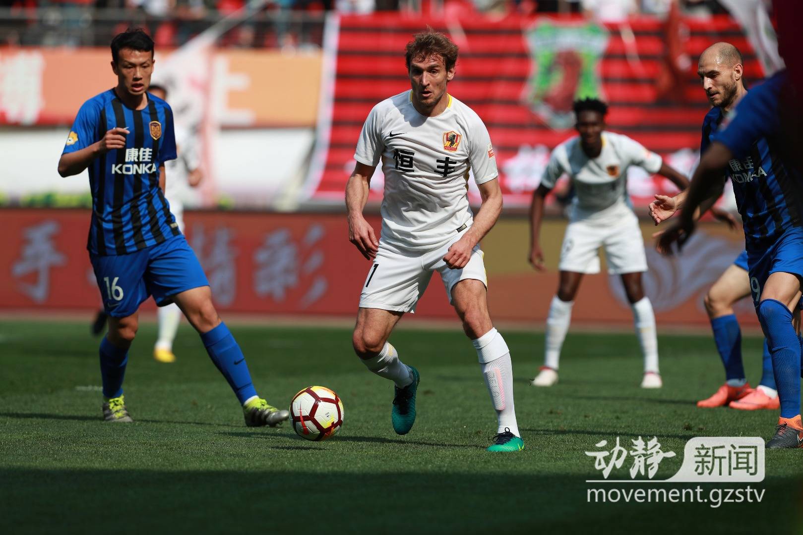 弗赖堡主场告负,争取下轮反弹夺分的简单介绍 弗赖堡主场告负,争取下轮反弹夺分的简单介绍