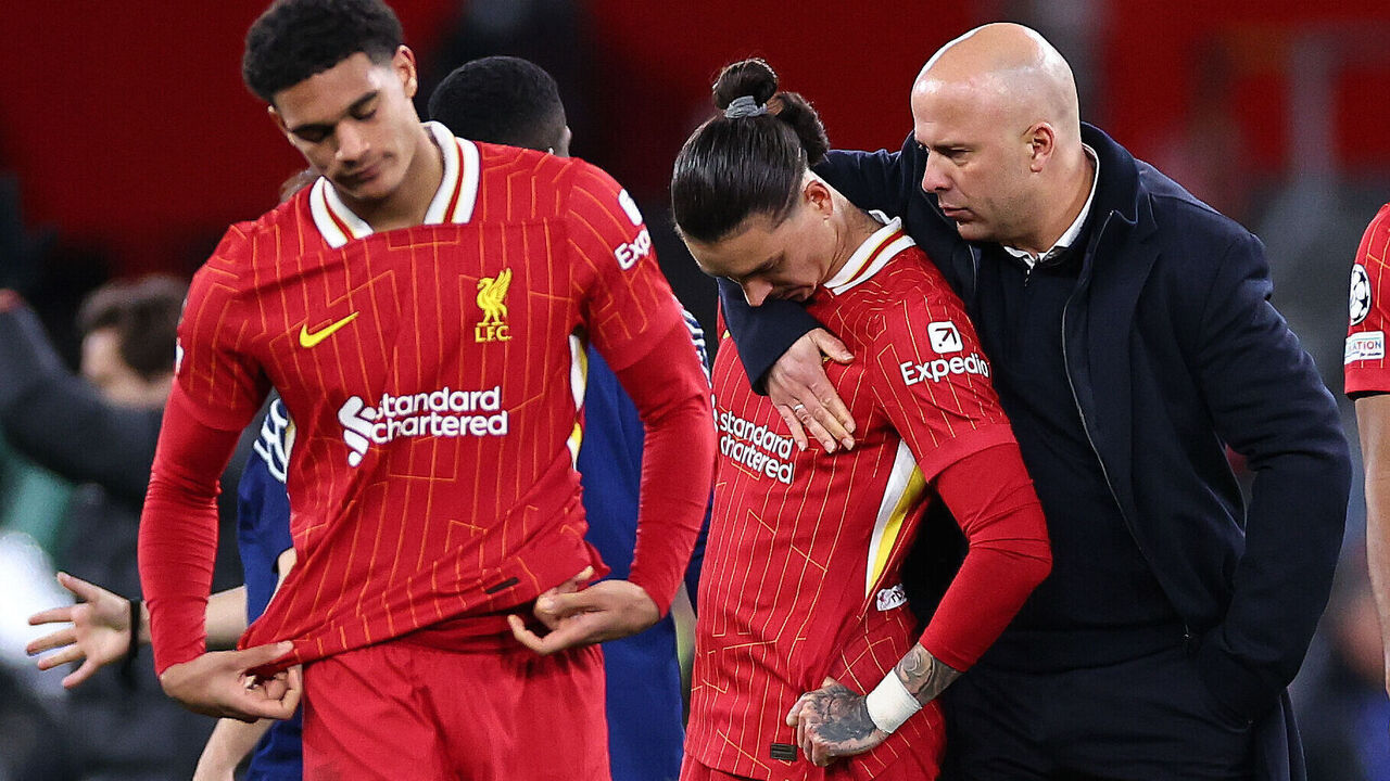 包含欧冠深夜战事:利物浦靠客场优势晋级强的词条 包含欧冠深夜战事:利物浦靠客场优势晋级强的词条