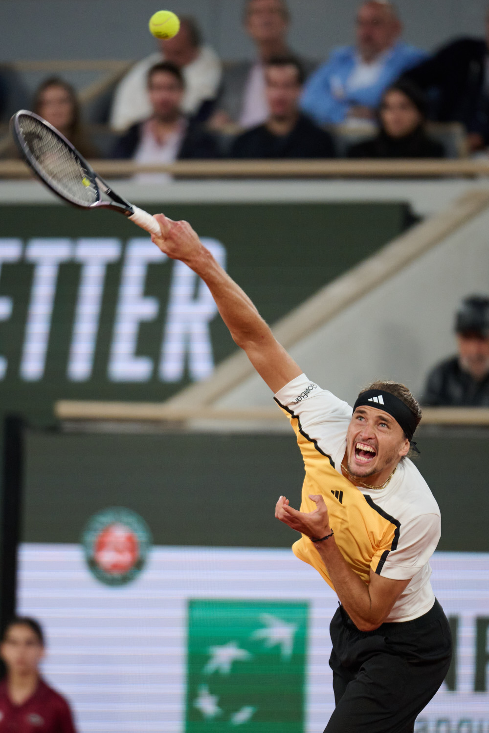 戴维斯杯逆转ATP总决赛，兹维列夫惊艳四座的简单介绍